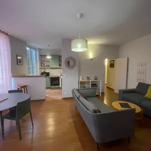 Au Centre D'avignon Appartement